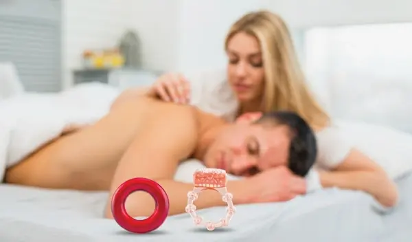 Enhanced stimulation with vibrating ring