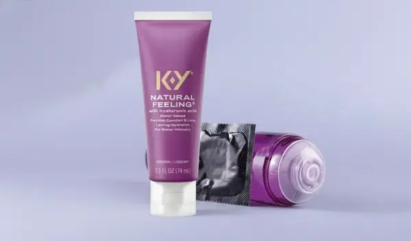 Condom and toy safe icon